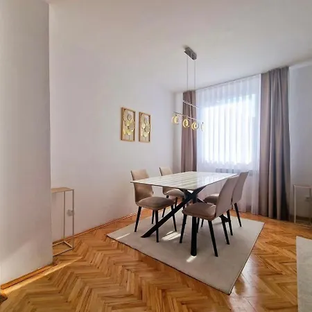 Avdina Luxury Apartment